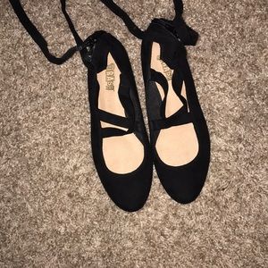Ballet flats/lace ups